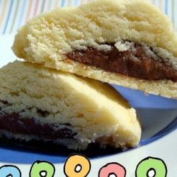 NUTELLA-Filled Shortbread Cookies. Consider these as good as made :)