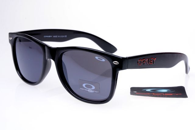 Oakley Frogskins Sunglasses Black Frame Gray Lens 0425 [oakley 0425] – $25.00 :