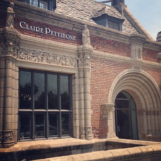 The new Claire Pettibone Flagship Salon aka вЂЄ#вЂЋTheCastleвЂ¬ is located in th