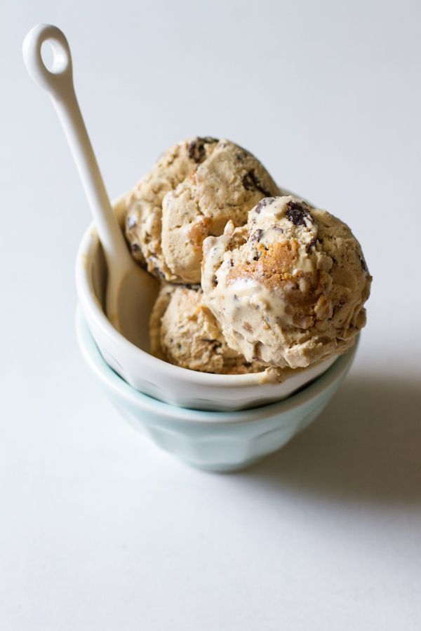 29 Vegan Ice Cream Recipes — lots of ingredients to experiment with (coconut mi