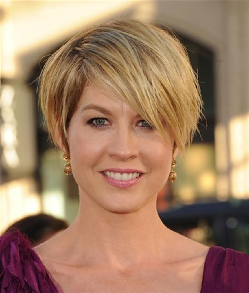 Bing : Short Hair Cuts for Women