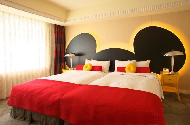 decorate a Mickey Mouse room, Mickey Mouse bed