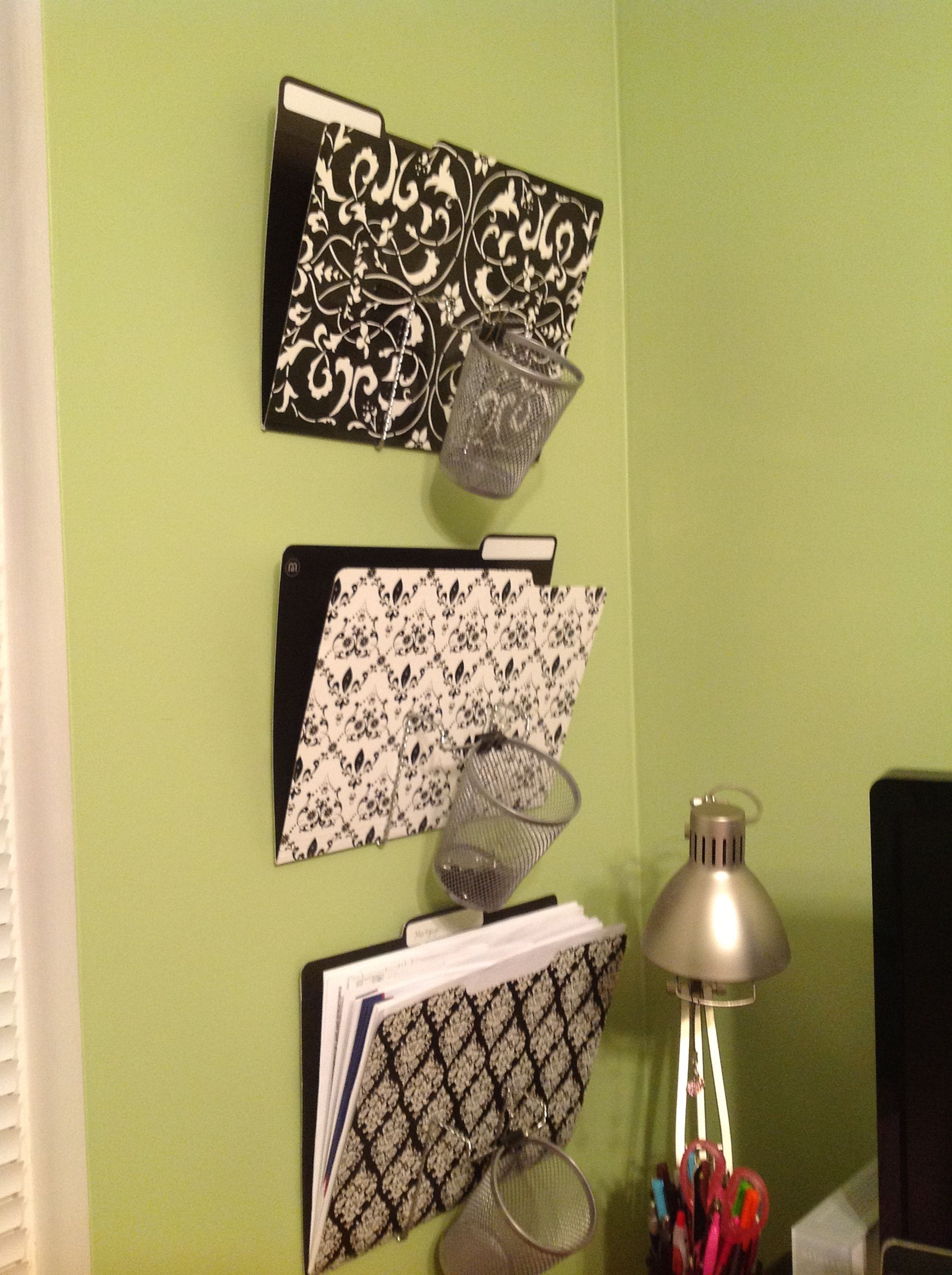 DIY File Rack: Metal display easels, pencil cups, and butterfly clips from Dolla