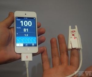 I want I want I want!!! pulse ox for my iPhone!