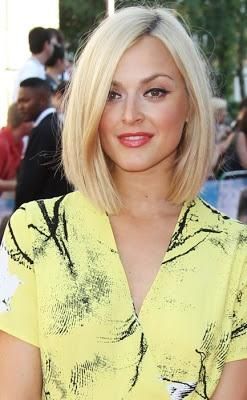 Long Bob – Hairstyles and Beauty Tips –Working towards this. Chic and fierce, l