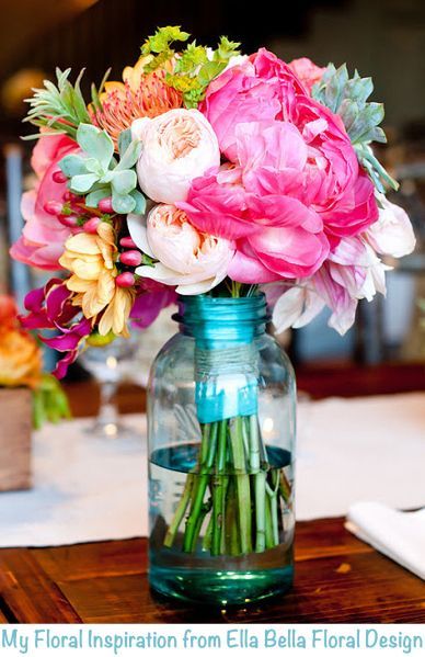 Perfect Wedding Flowers  Like the Mason Jars but transform them into glamorous v