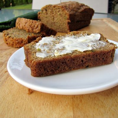 Rumbly In My Tumbly: Moms Zucchini Bread
