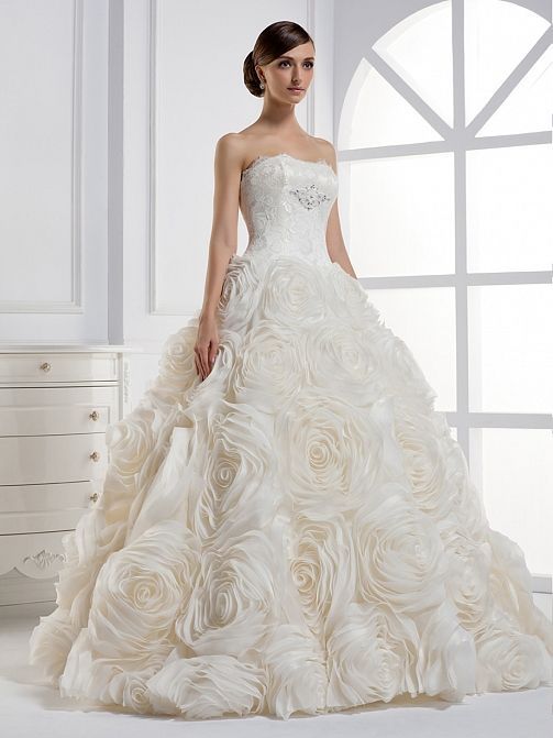 Strapless Ball Gown Lace wedding dress