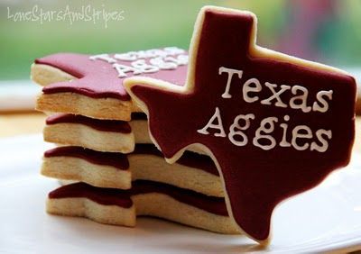 Texas Aggie cookies-so getting these for Traces birthday.