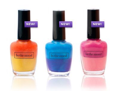 These playful nail polishes change color based on your body temperature, your mo