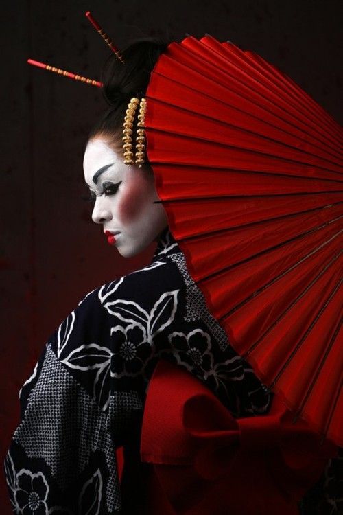 Beautiful Japanese woman. (Japan, Eastern Asia)