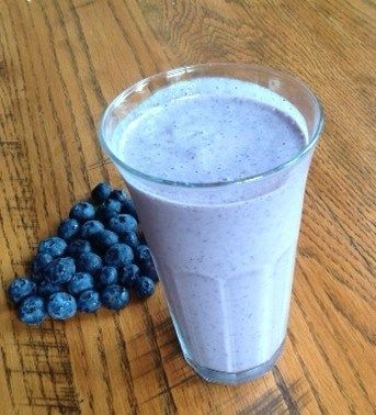 Blueberry Pie Smoothie – and its actually healthy!@Jessica Chisley going to have