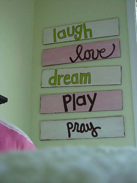 Cute wood signs for little girls room, cheap…..like, FREE! just do a quick rum