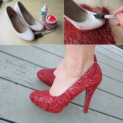 DIY: Dorthys Ruby Red Slippers