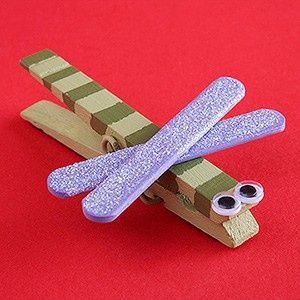 Dragonflies girl-scouts really cool craft! Spice up email clothes  pins !!!