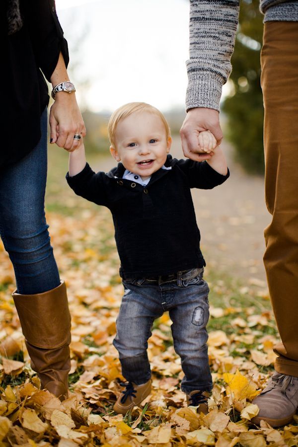 Fall baby style // Photo by Angie Wilson Photography