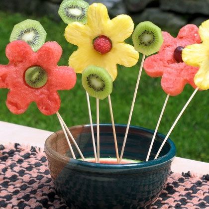 Fruit Flower Bouquet – 50 different Disney Princess themed crafts and recipes.