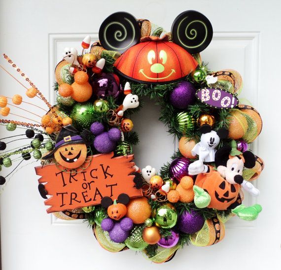 Gorgeous. Disney Halloween Wreath Mickey Mouse by SparkleForYourCastle, You coul