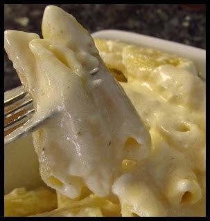 I dont know why people buy jarred alfredo sauce!!! Olive Garden Alfredo Sauce. 1
