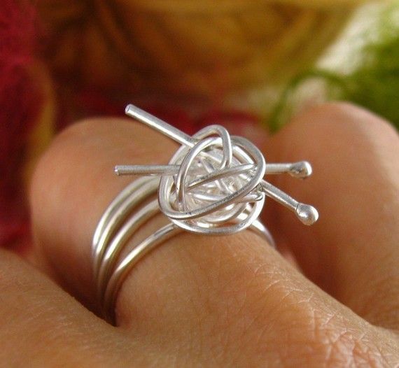 knitty ring! – too cool!!