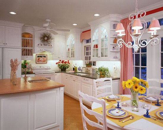 LOVE this great kitchen!