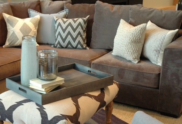 Neutrals with dark couch; Need to do this for my living room sofa!