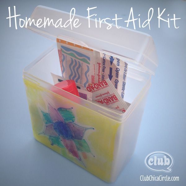 Recycle cheese container turned into homemade first aid kit – cool girl scout fi