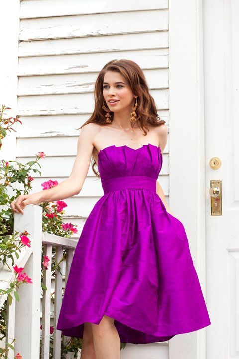 Scalloped-edge A-line with ruffle embellishment taffeta bridesmaid dress