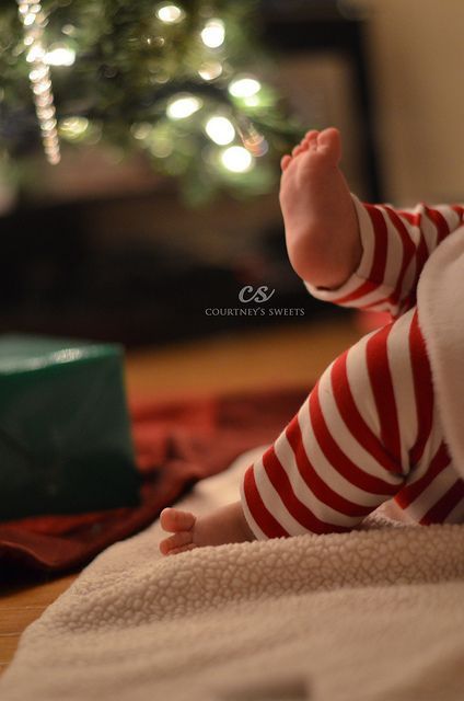 Sweet Babys First Christmas *photo shoot* by Courtneys Sweets, via Flickr
