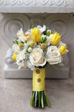 The Elegant Yellow and Grey Wedding Palette… such gorgeous, simple flowers but