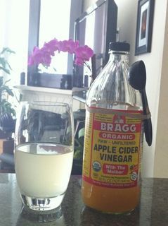 Uses and products of raw, organic, unpasteurized apple cider vinegar. Weight Los