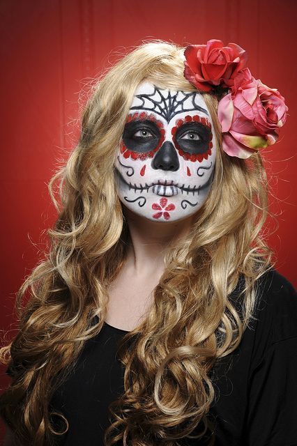 Dia De Los Muertos (Day of the Dead) Make Up