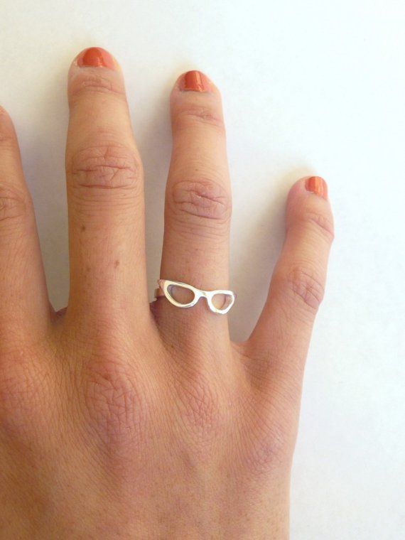 How cute is this ring?!