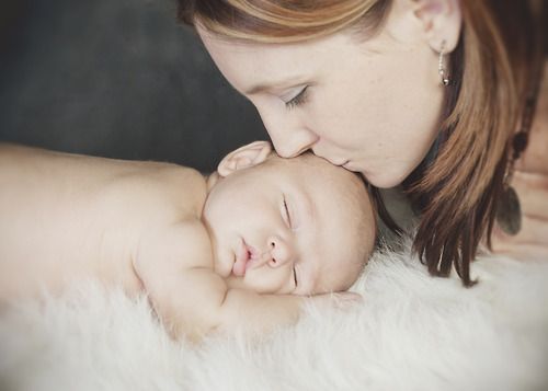 Newborn Photography By Bonnie Bowman