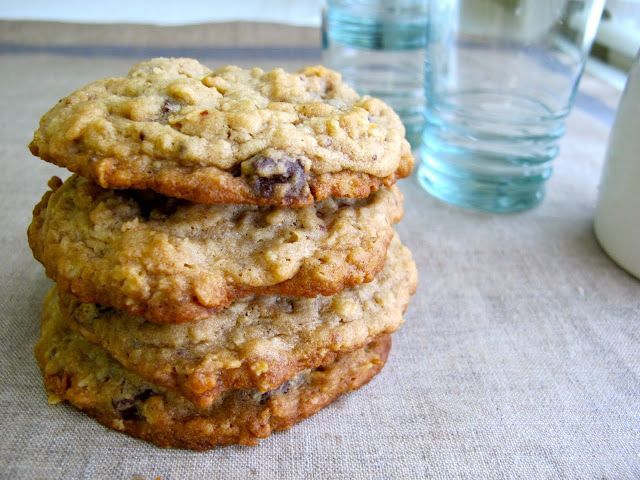 Peanut Butter Oatmeal & Chocolate Chip Cookies Recipe