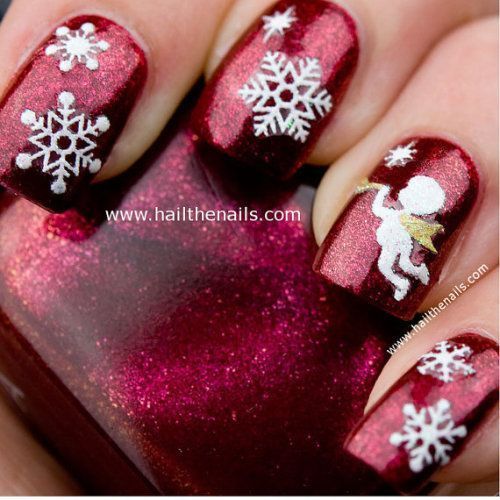 Sparkly Christmas Nail Art