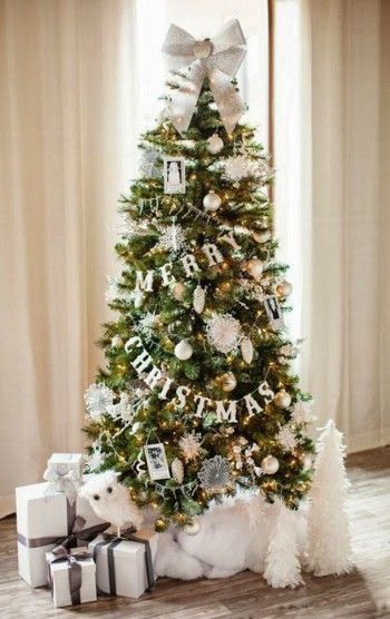 classic christmas tree design