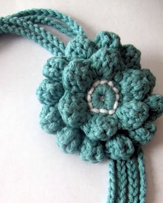 12 Crochet Flower Patterns