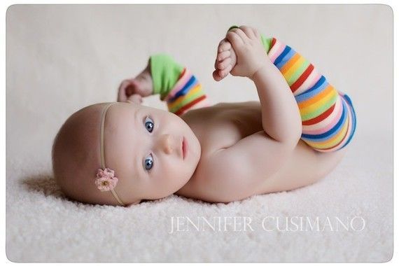 Baby leg warmers, love them and this picture is super cute! This shop on Etsy ha