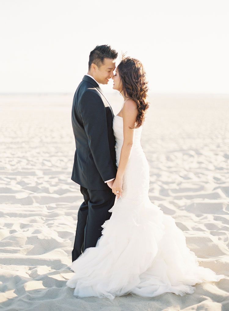 beach wedding photos | encore  Los Angeles Wedding Photography | Pregnancy & Bab