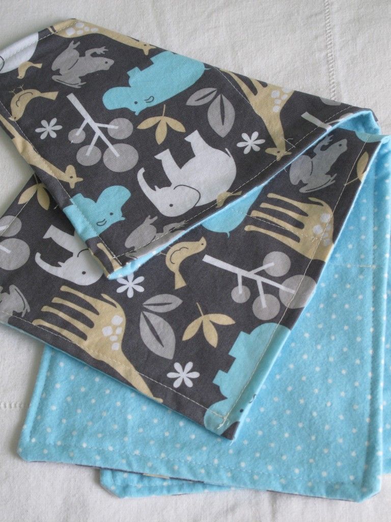 DIY burp cloths- a super simple sewing project made in minutes