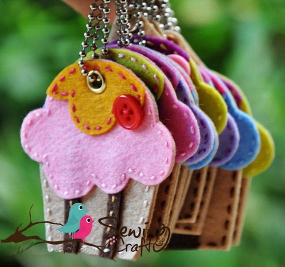 Felt Crafts and Needle Felting Projects for All Seasons