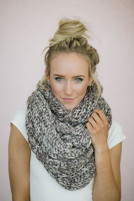 Infinity Scarf Knitted Chunky Mocha Ivory Loop