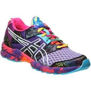 “Running motivation: Colorful Asics.” Well I dont run but I waaaant these anyway