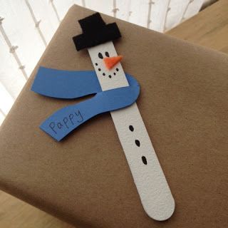 Snowman Gift Tags using a popsicle stick & some felt. How cute