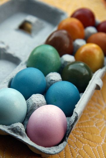 Vibrant Easter Eggs, dyed naturally. Thought this would also be a good teaching