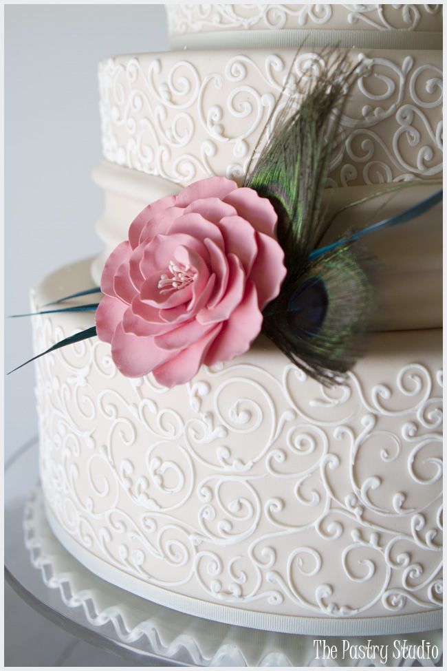 A Classic Wedding Cake Design with a touch of {Vintage Flair} by The Pastry Stud