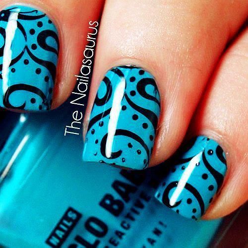 Blue nails with black dots and swirls Nail Design  – DIY NAIL ART DESIGNS