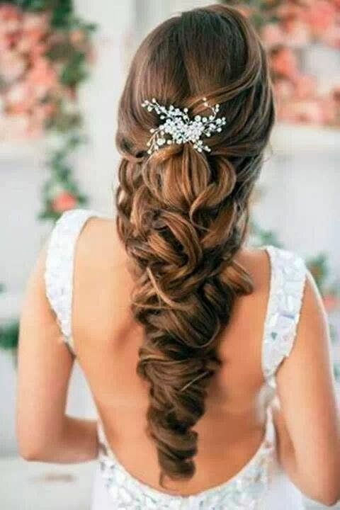 Cute Hair Style for Stylish Ladies