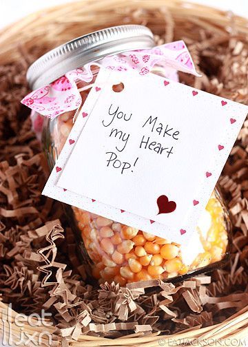 Five fast, cheap and EASY foodie gifts perfect for Valentines Day – or anyday!